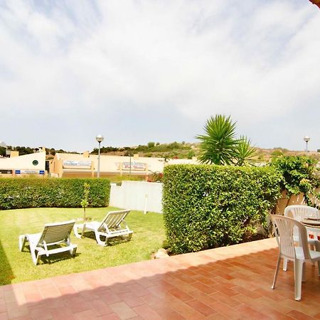 LovelyStay - Alto dos Caliços 2BR House with Garden Albufeira Extérieur photo