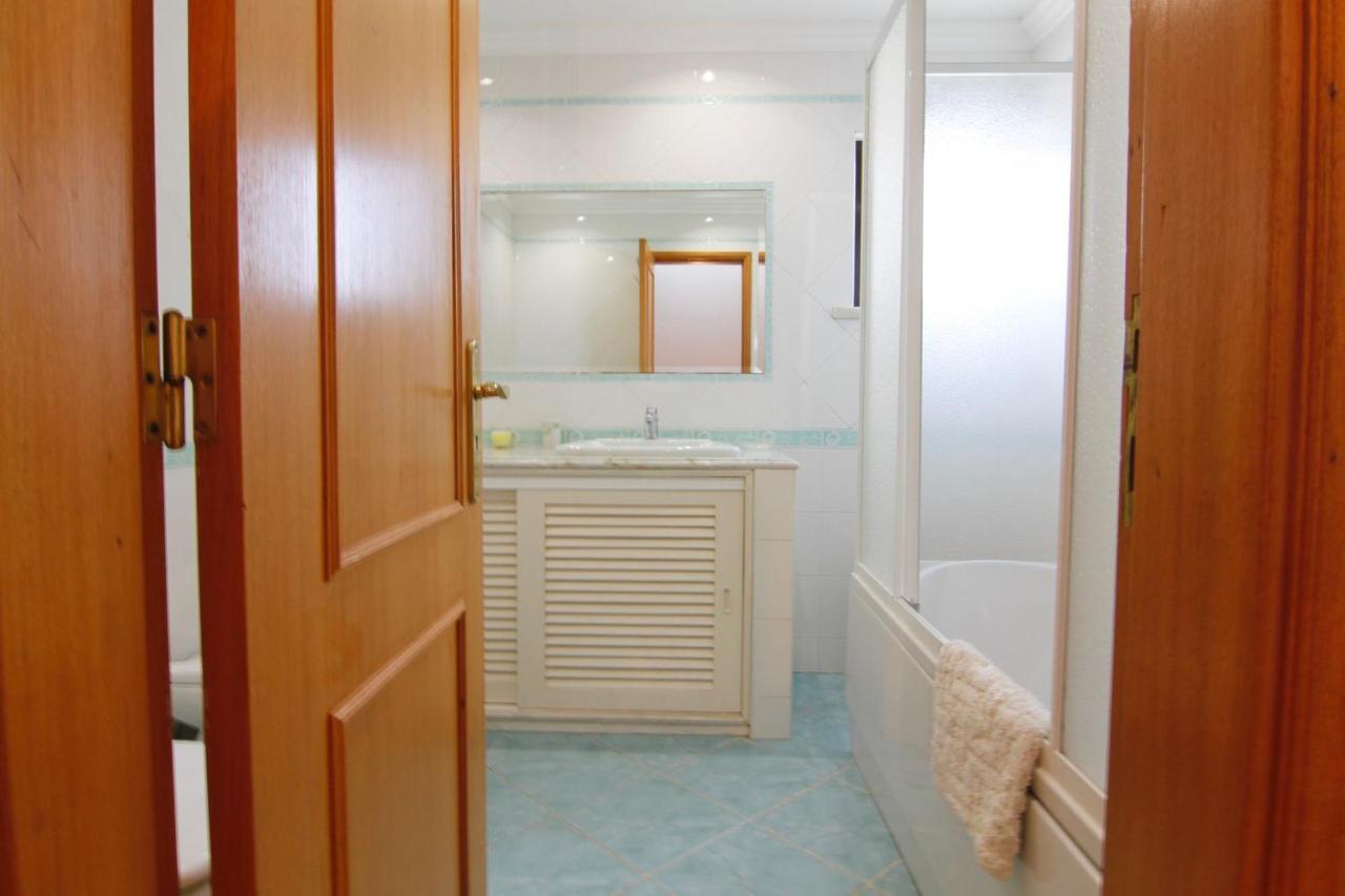 LovelyStay - Alto dos Caliços 2BR House with Garden Albufeira Extérieur photo