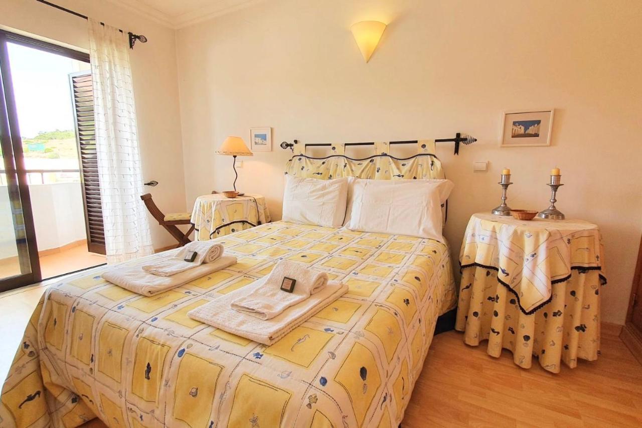 LovelyStay - Alto dos Caliços 2BR House with Garden Albufeira Extérieur photo