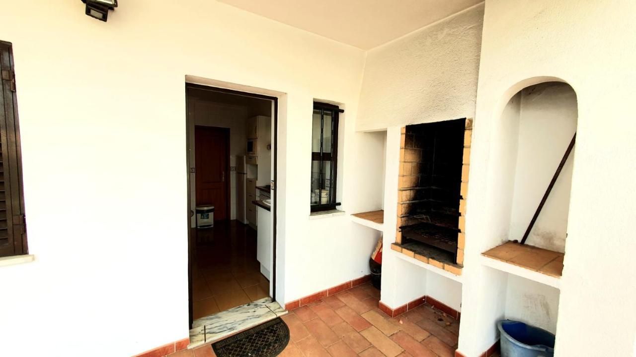 LovelyStay - Alto dos Caliços 2BR House with Garden Albufeira Extérieur photo